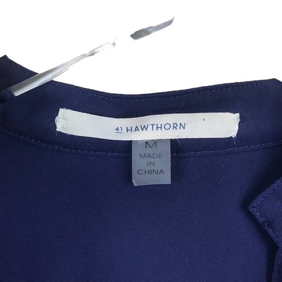 41 HAWTHORN Colibri Solid Navy Tab Sleeve Blouse Size Medium - Picture 7 of 7